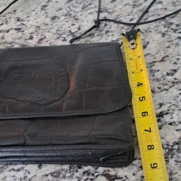 Carlos Falchi Black Croc-Embossed Crossbody Bag - Picture 10 of 11